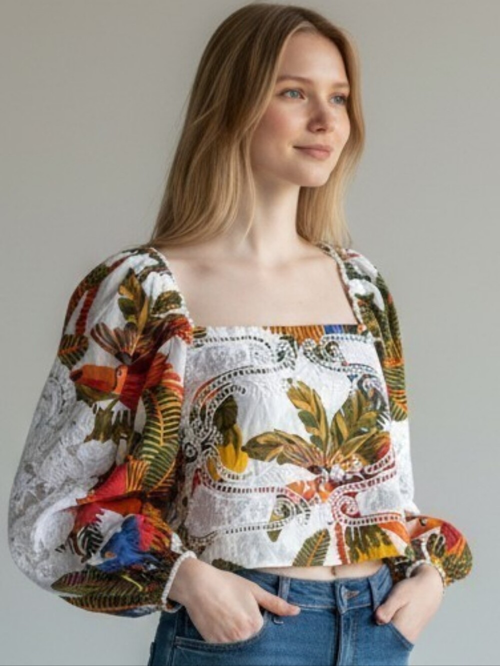 FARM Rio Cotton White Tropical Parrot Lace-Trim Puff Sleeve Crop Blouse